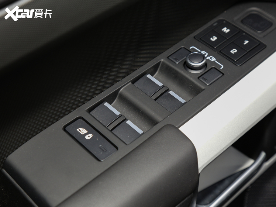 2023lʿ 110 3.0T P400 X-DYNAMIC HSE