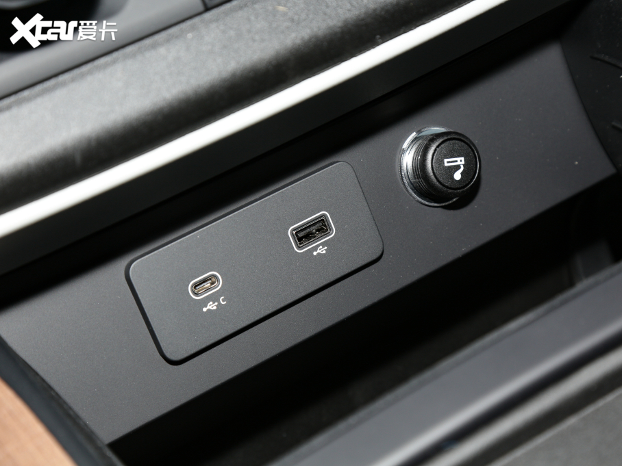 2023lʿ 110 3.0T P400 X-DYNAMIC HSE