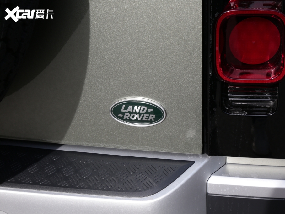 2023lʿ 110 3.0T P400 ؄e