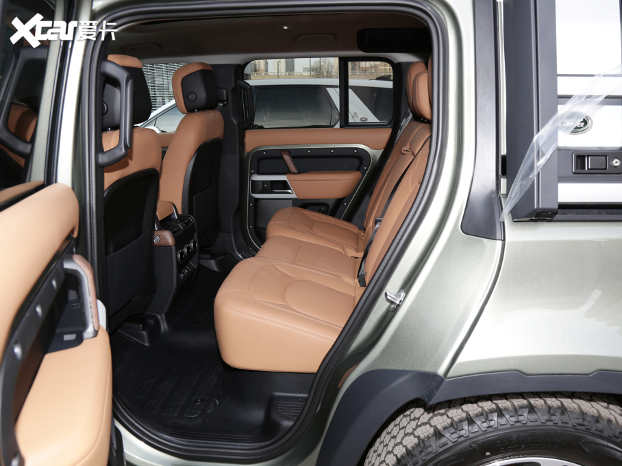 2023l(wi)ʿ 110 3.0T P400 ؄e