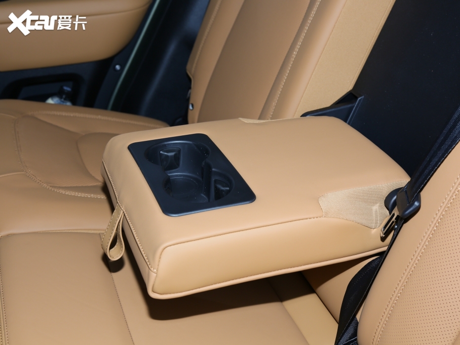 2023lʿ 110 3.0T P400 ؄e