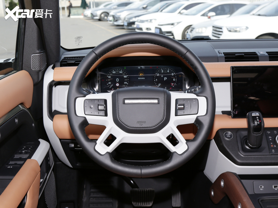 2023lʿ 110 3.0T P400 ؄e