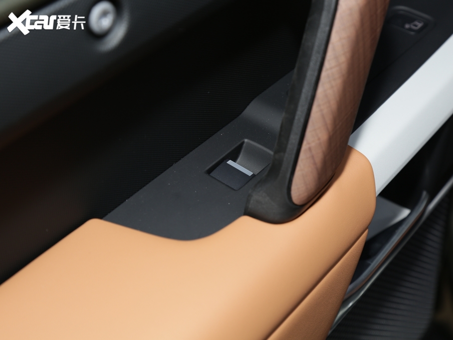 2023lʿ 110 3.0T P400 ؄e