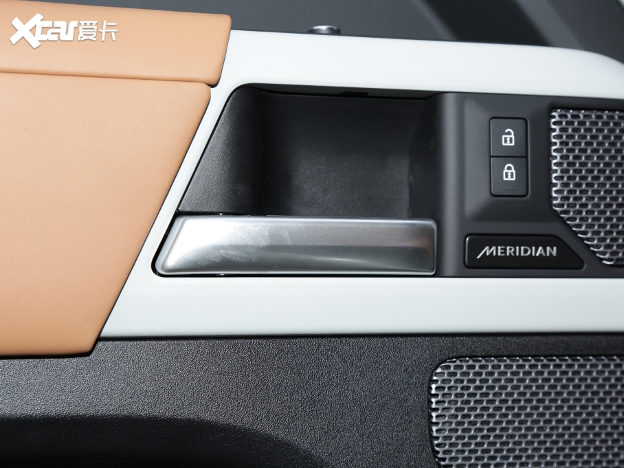 2023l(wi)ʿ 110 3.0T P400 ؄e