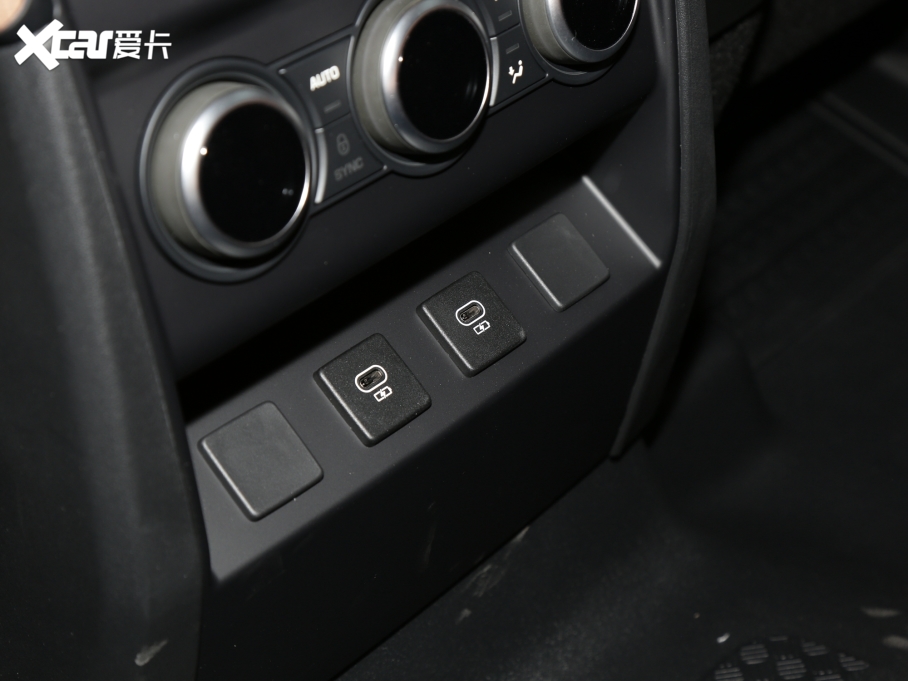 2023lʿ 110 3.0T P400 ؄e