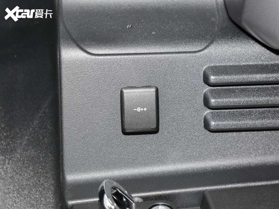 2023lʿ 110 3.0T P400 ؄e