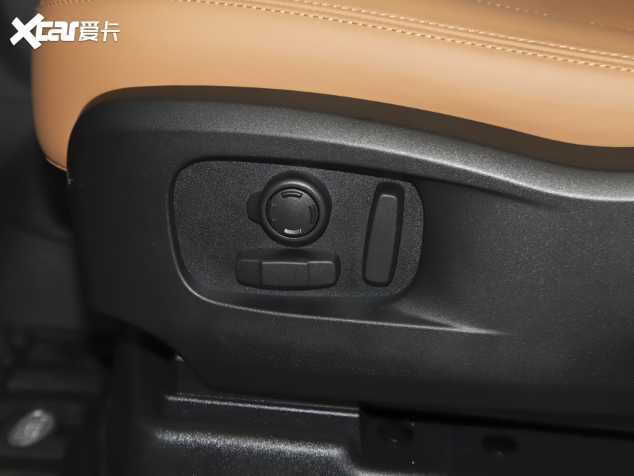 2023lʿ 90 3.0T P400 ؄e