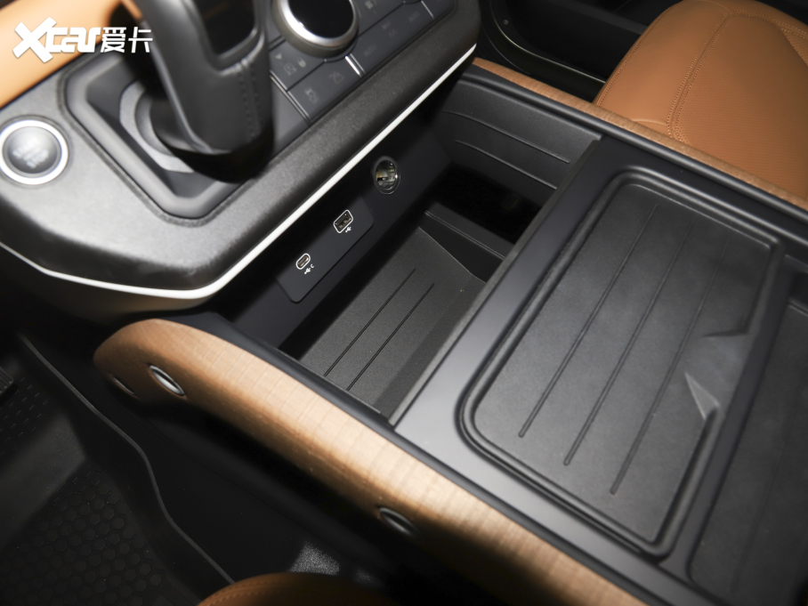 2023lʿ 90 3.0T P400 ؄e