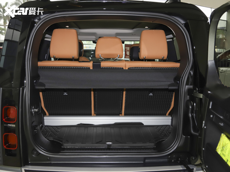 2023lʿ 90 3.0T P400 ؄e