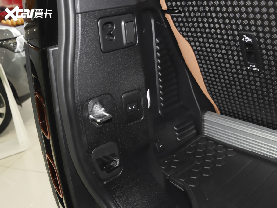 2023lʿ 90 3.0T P400 ؄e