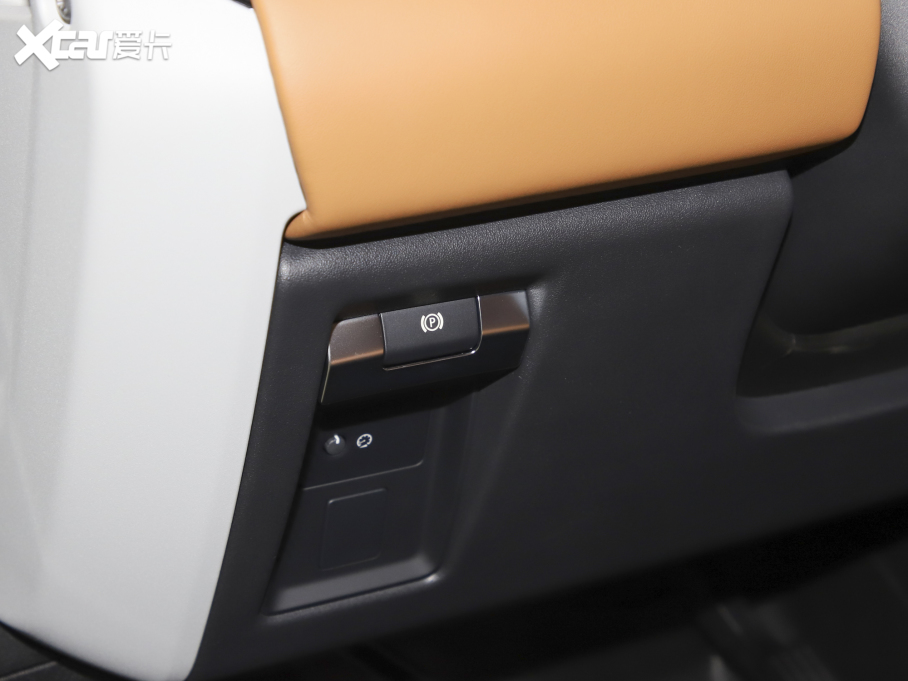 2023lʿ 90 3.0T P400 ؄e