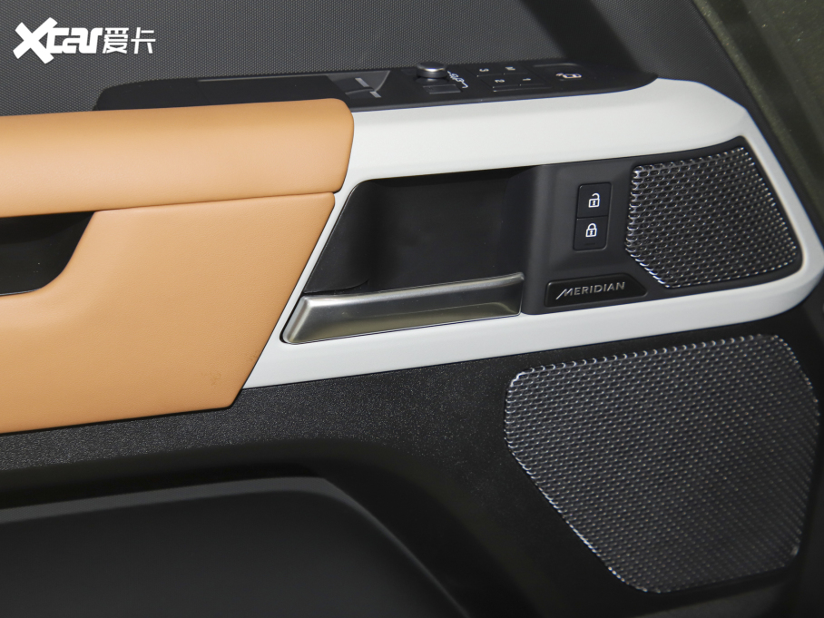 2023lʿ 90 3.0T P400 ؄e