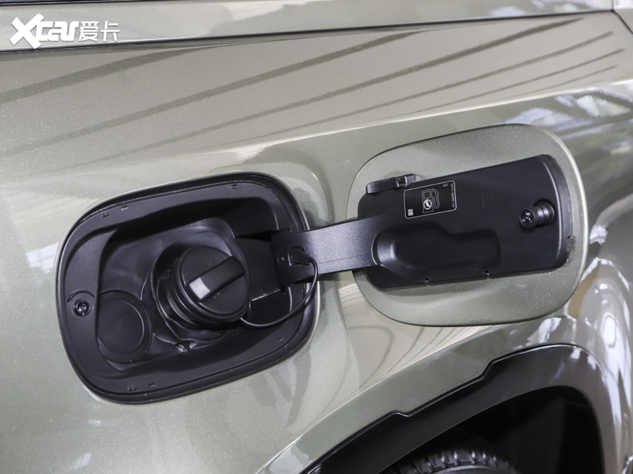 2023lʿ 90 2.0T P300 X-DYNAMIC HSE