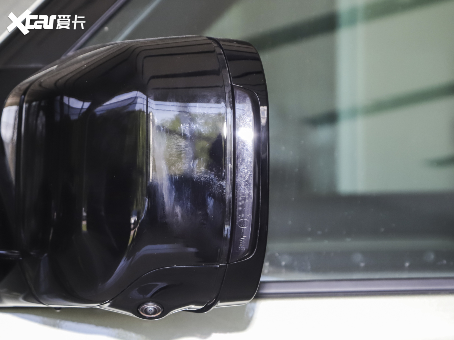 2023lʿ 90 2.0T P300 X-DYNAMIC HSE