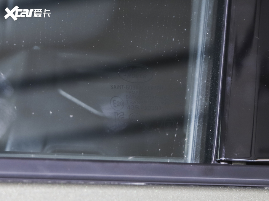 2023lʿ 90 2.0T P300 X-DYNAMIC HSE