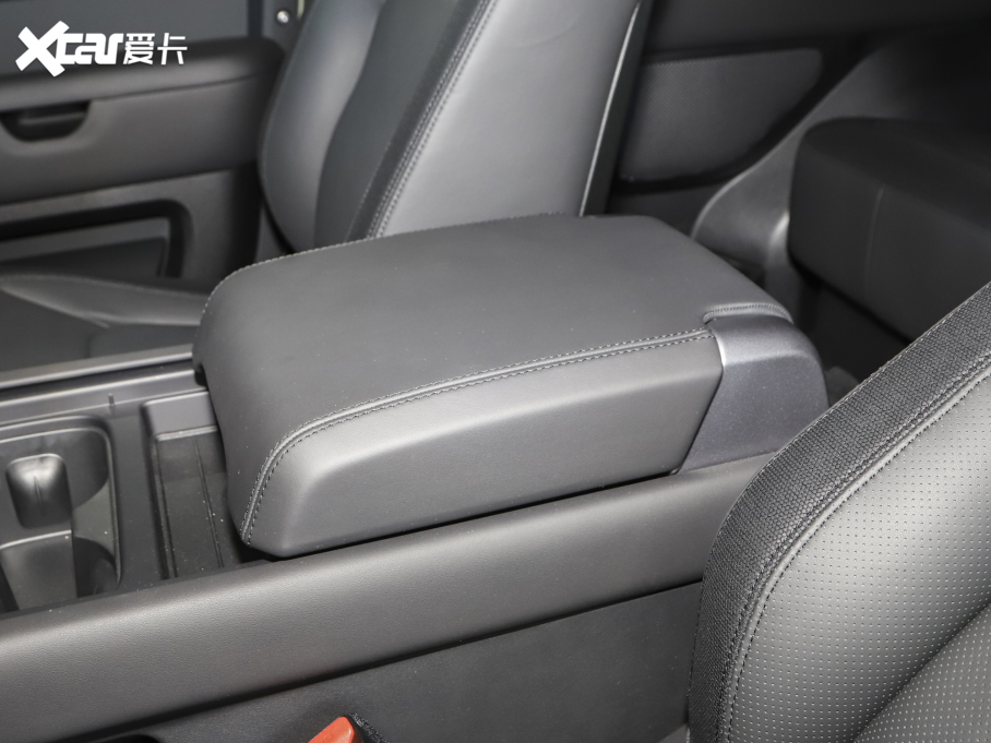 2023l(wi)ʿ 90 2.0T P300 X-DYNAMIC HSE