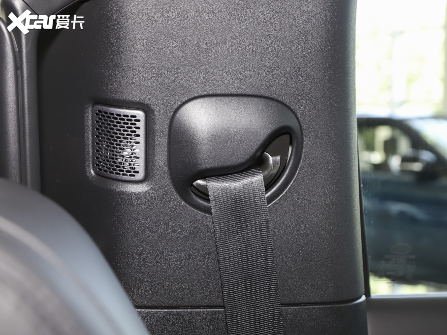 2023lʿ 90 2.0T P300 X-DYNAMIC HSE