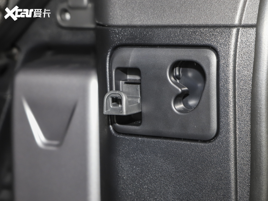 2023lʿ 90 2.0T P300 X-DYNAMIC HSE