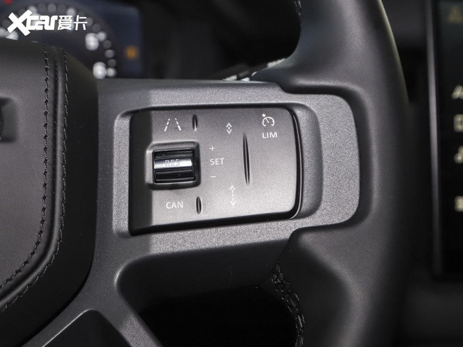 2023lʿ 90 2.0T P300 X-DYNAMIC HSE