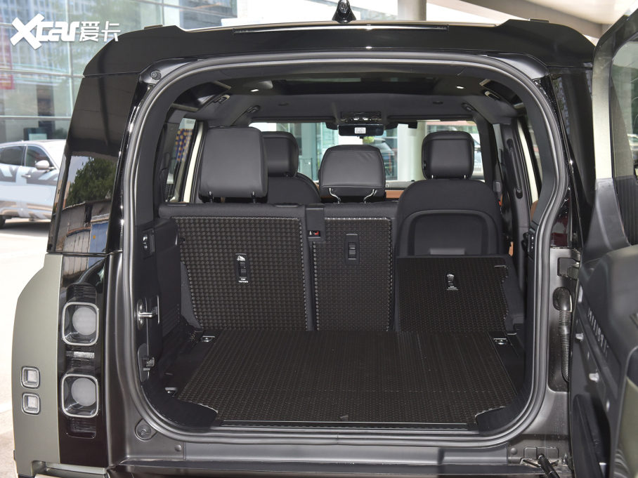 2023lʿ 110 3.0T X P400