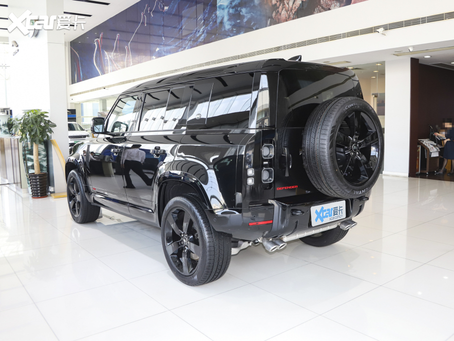 2023l(wi)ʿ 110 5.0T V8