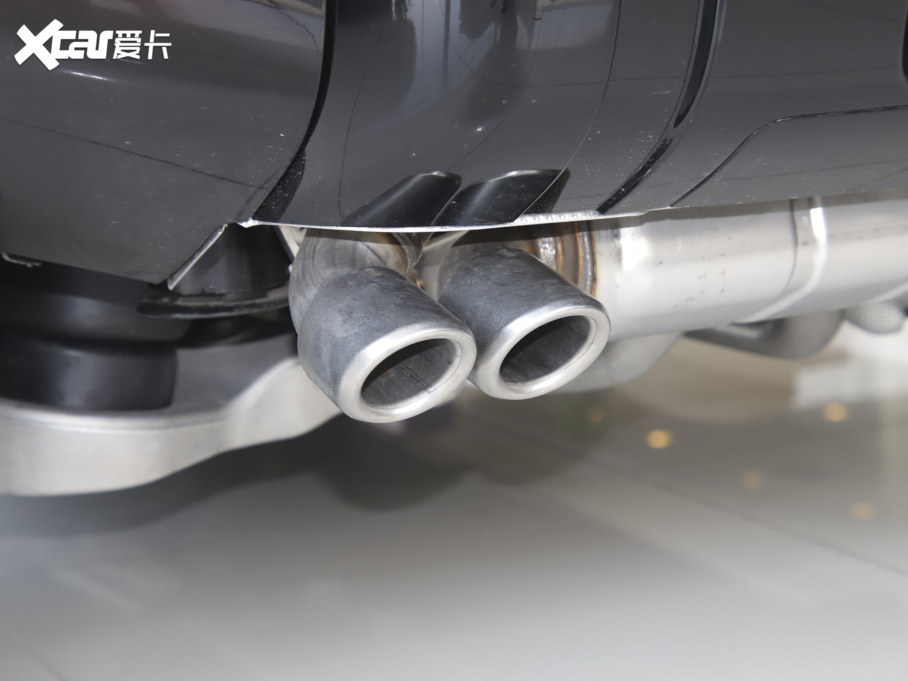 2023l(wi)ʿ 110 5.0T V8