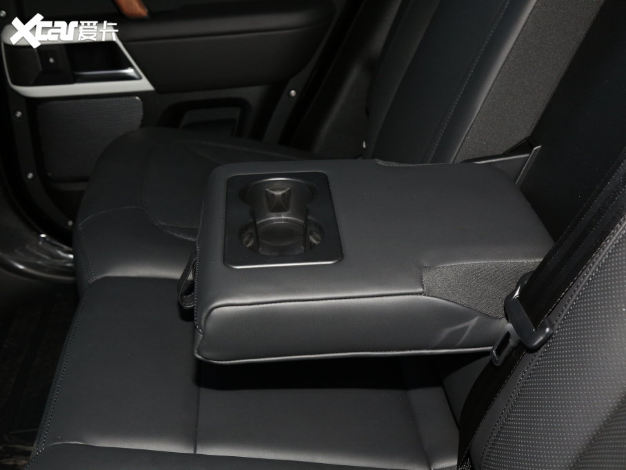 2023l(wi)ʿ Ŀ 110 3.0T P400 ؄e