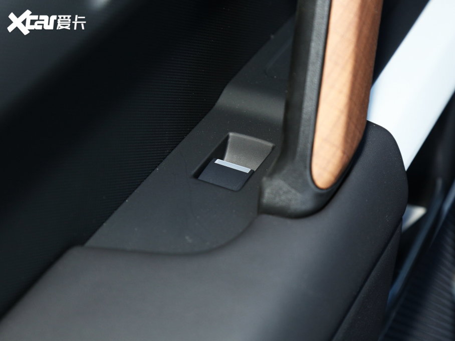 2023l(wi)ʿ Ŀ 110 3.0T P400 ؄e