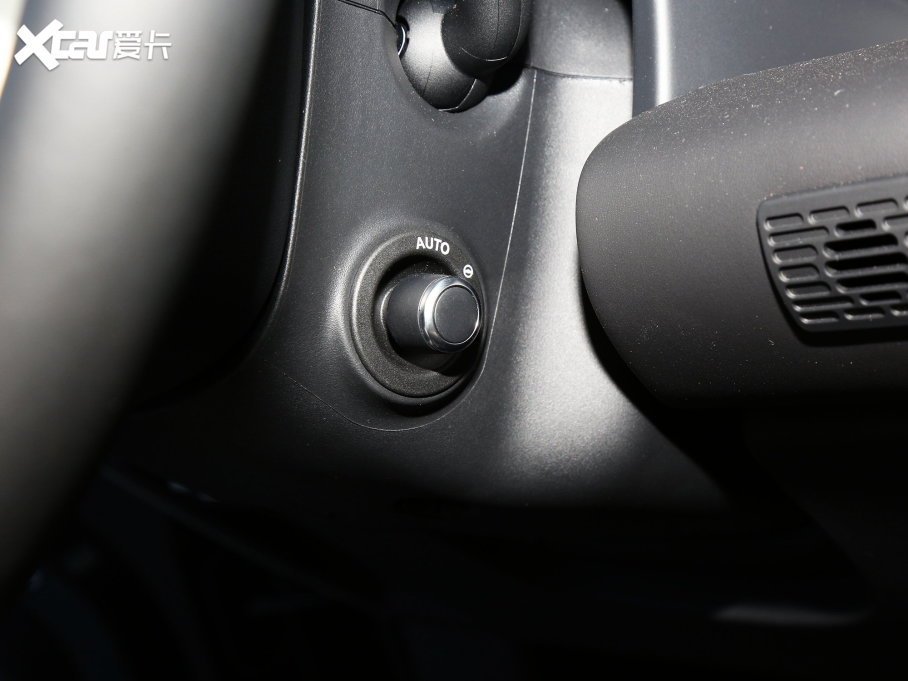 2023lʿ Ŀ 110 3.0T P400 ؄e