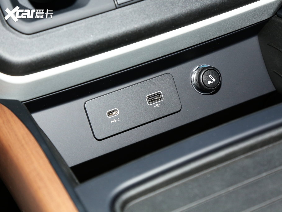 2023lʿ Ŀ 110 3.0T P400 ؄e