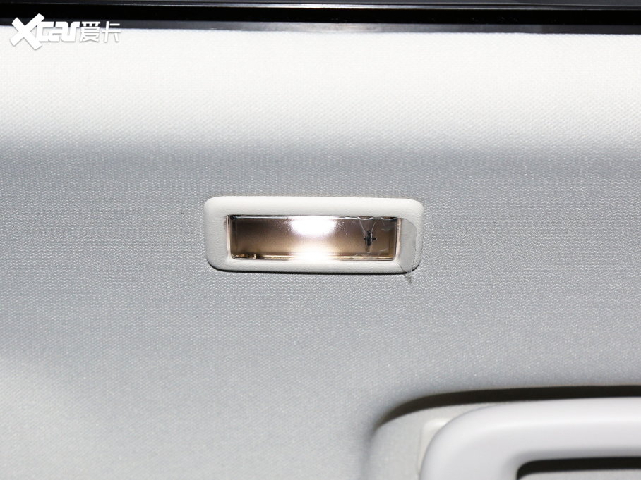 2023l(wi)ʿ Ŀ 110 3.0T P400 ؄e