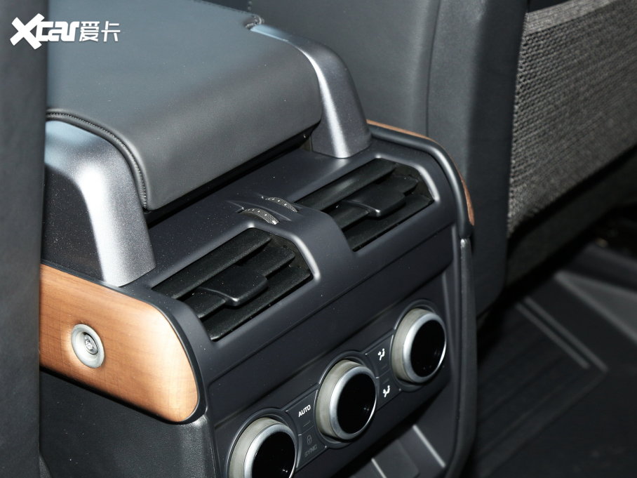 2023lʿ Ŀ 110 3.0T P400 ؄e