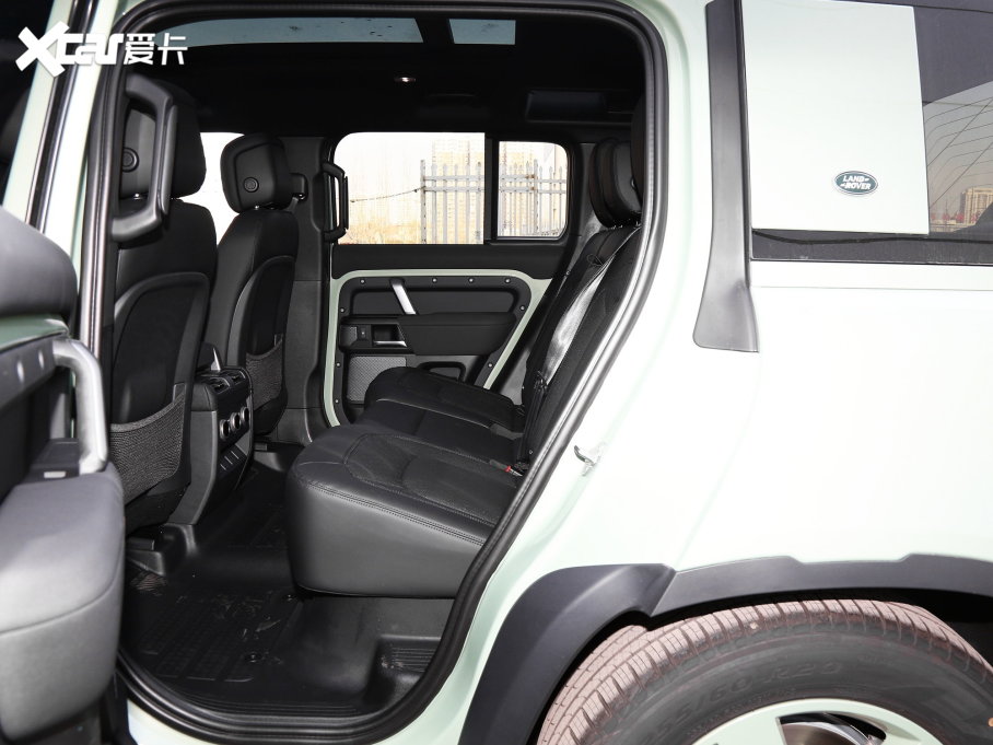 2023lʿ 110 3.0T P400 75