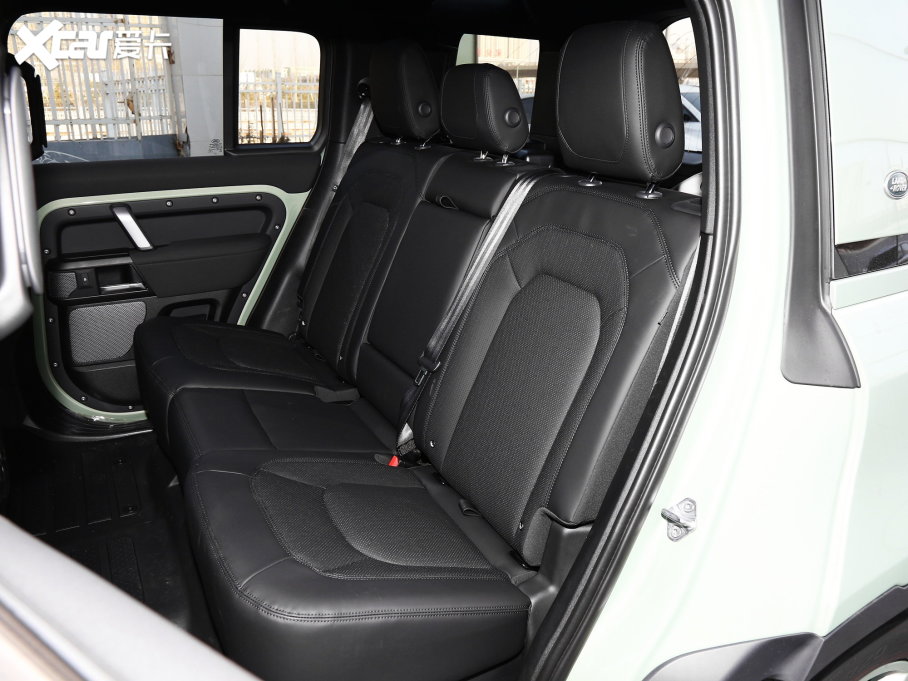 2023lʿ 110 3.0T P400 75