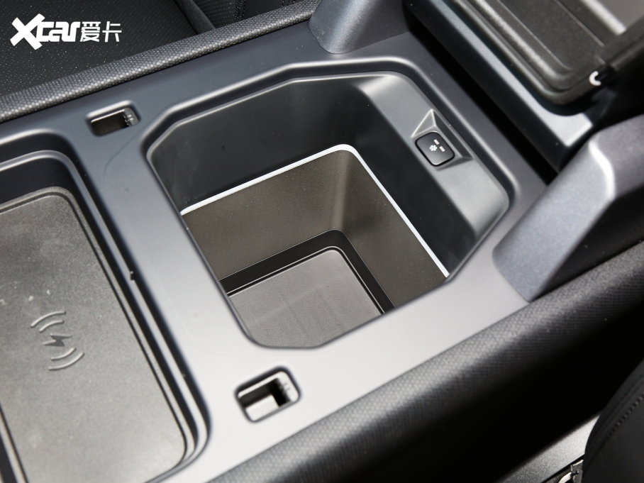 2023lʿ 110 3.0T P400 75