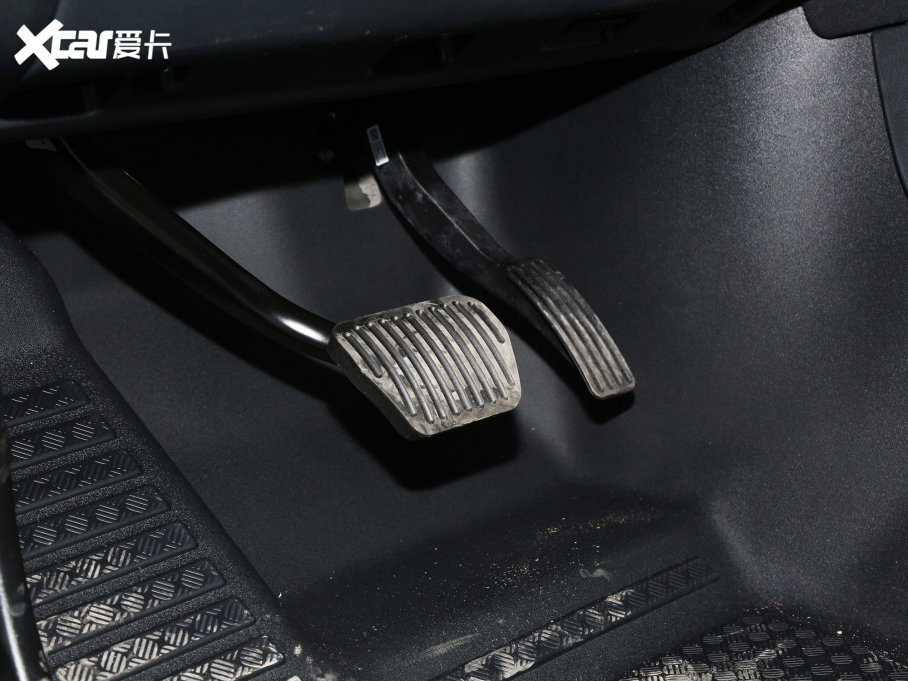 2023lʿ 110 3.0T P400 75