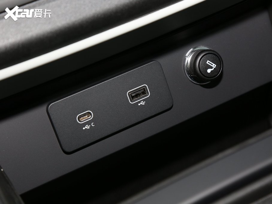 2023l(wi)ʿ Ŀ 90 3.0T P400 XS