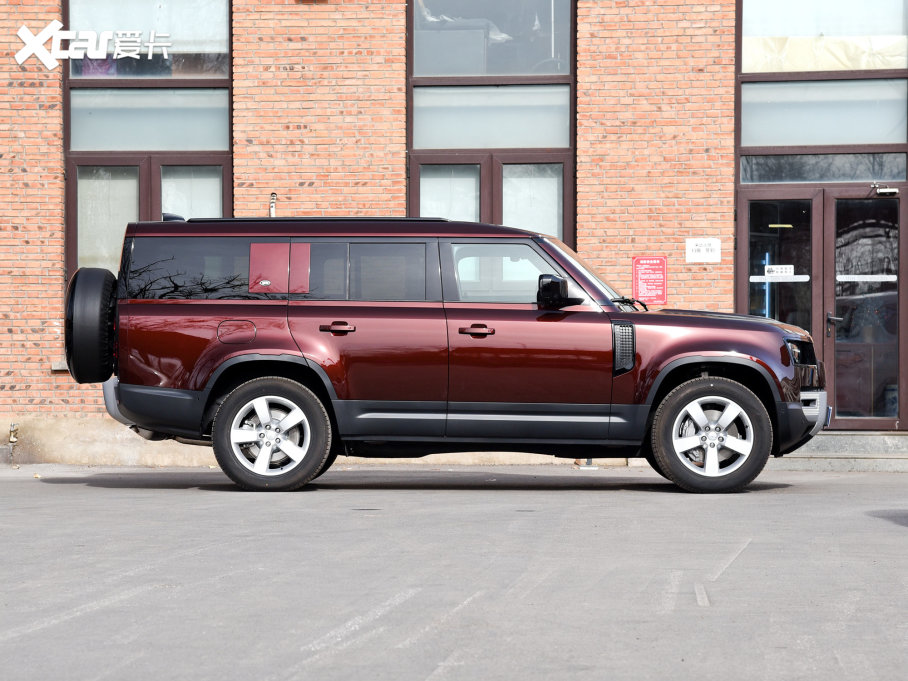 2023lʿ 130 3.0T P400 HSE