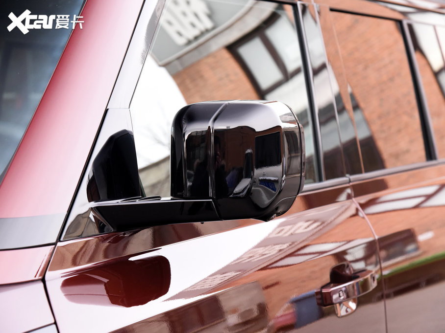 2023lʿ 130 3.0T P400 HSE