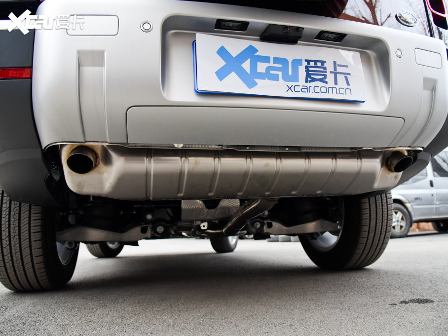 2023l(wi)ʿ 130 3.0T P400 HSE