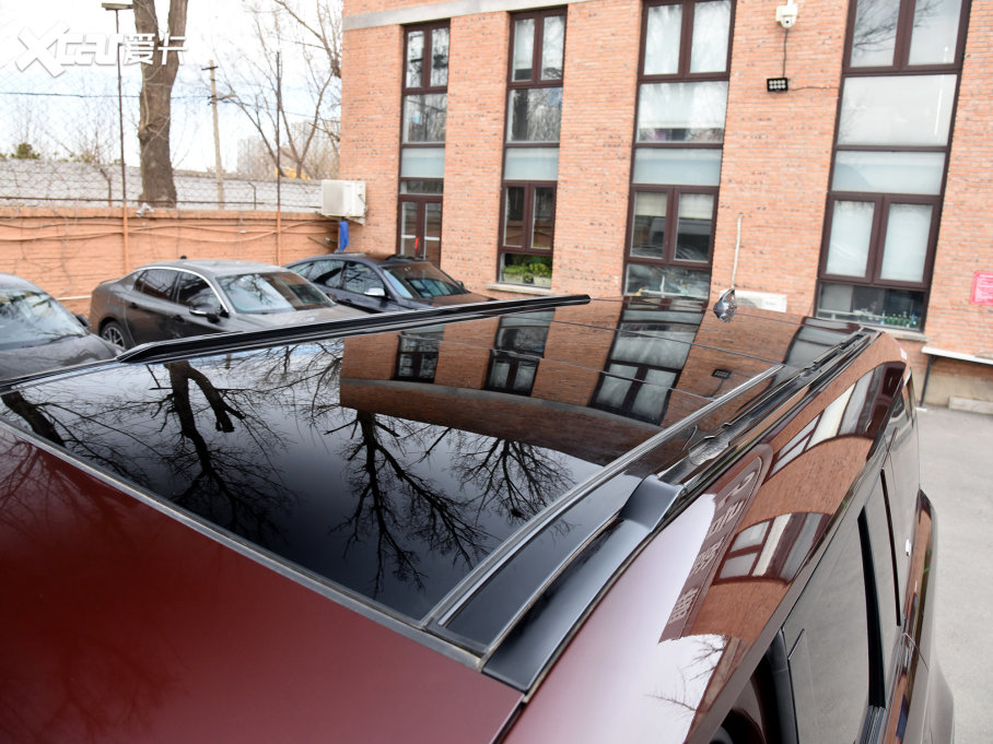 2023lʿ 130 3.0T P400 HSE