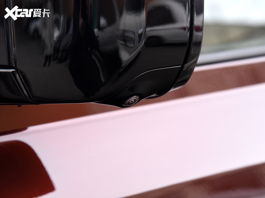 2023l(wi)ʿ 130 3.0T P400 HSE