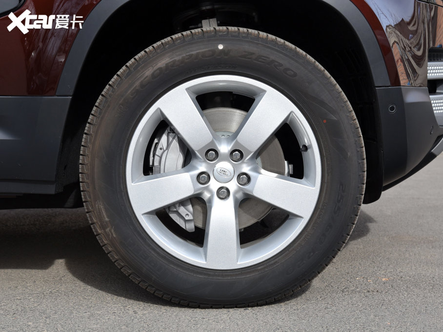 2023lʿ 130 3.0T P400 HSE