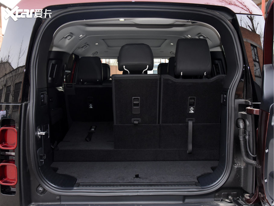 2023lʿ 130 3.0T P400 HSE