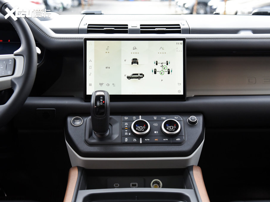 2023lʿ 130 3.0T P400 HSE