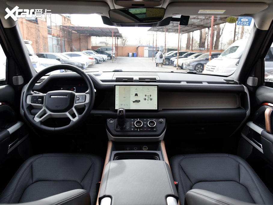 2023lʿ 130 3.0T P400 HSE