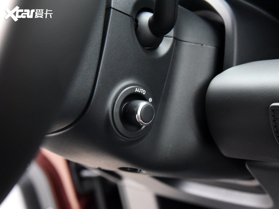 2023lʿ 130 3.0T P400 HSE