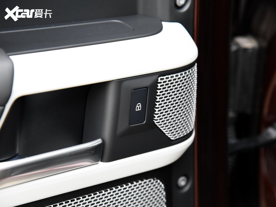 2023lʿ 130 3.0T P400 HSE