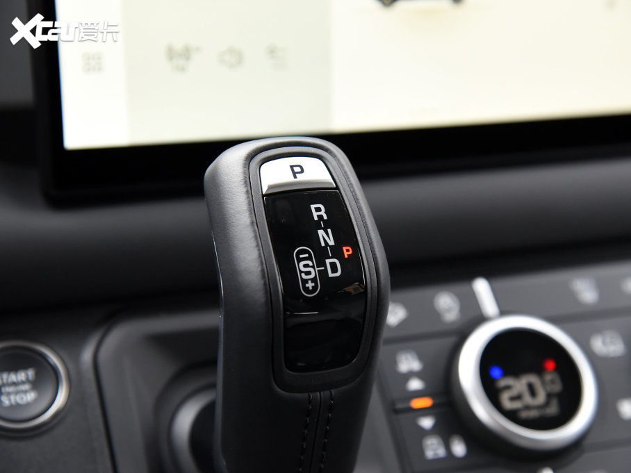 2023l(wi)ʿ 130 3.0T P400 HSE