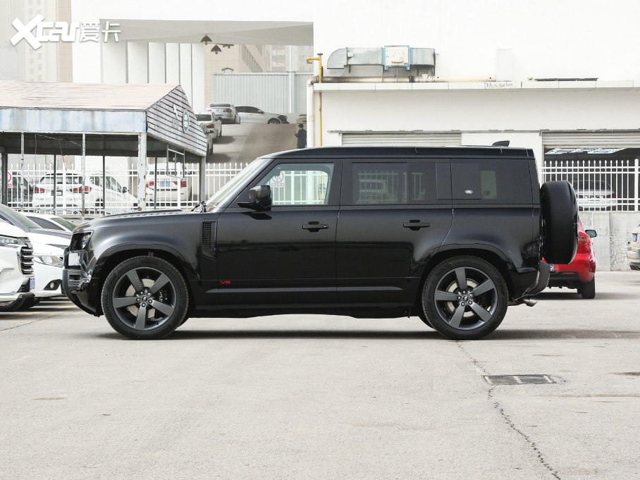 2023lʿ Ŀ 110 5.0T V8